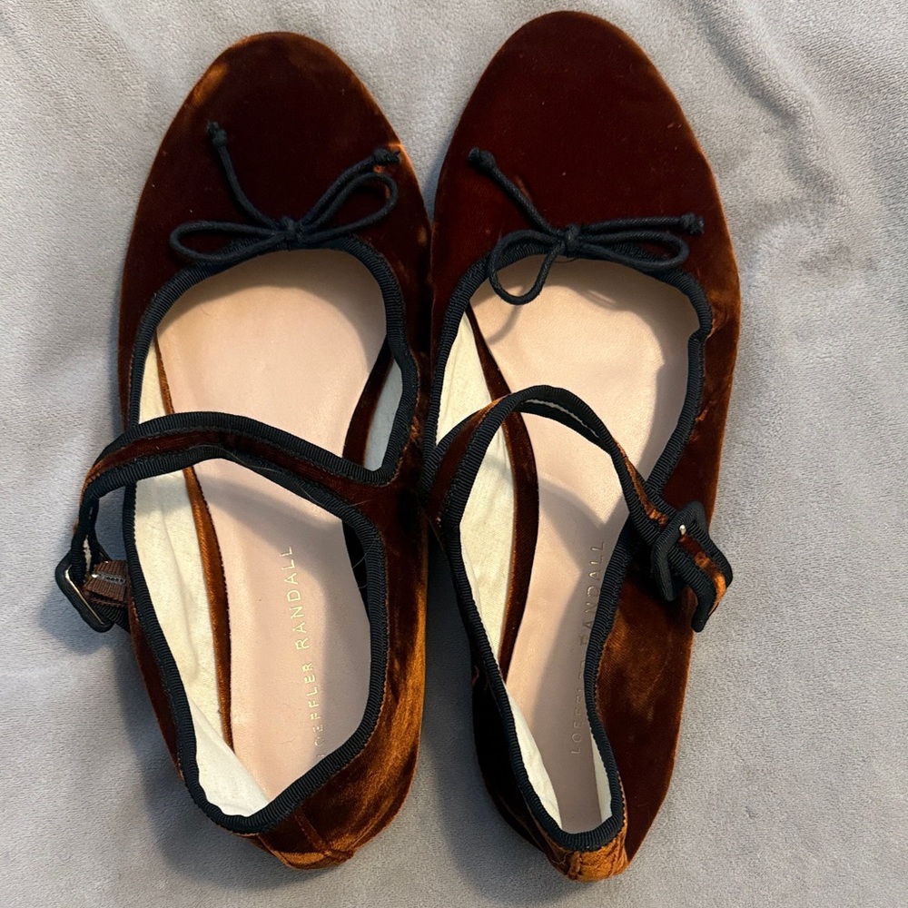 Loeffler Randall Leonie Velvet Flats - Sienna/Burnt Orange